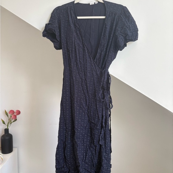 GAP Navy Midi Wrap Dress - Picture 1 of 1